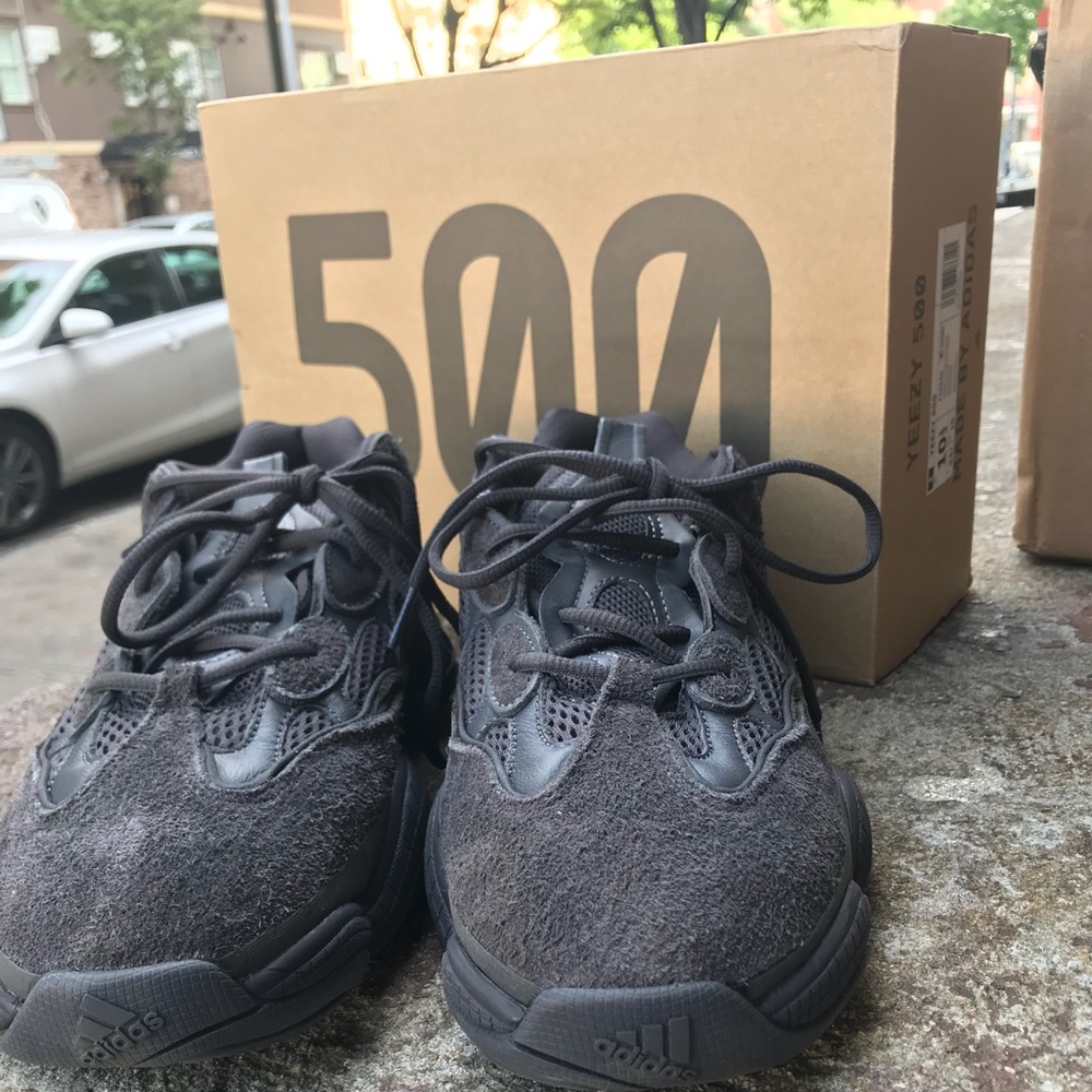 Yeezy 500 worn once
